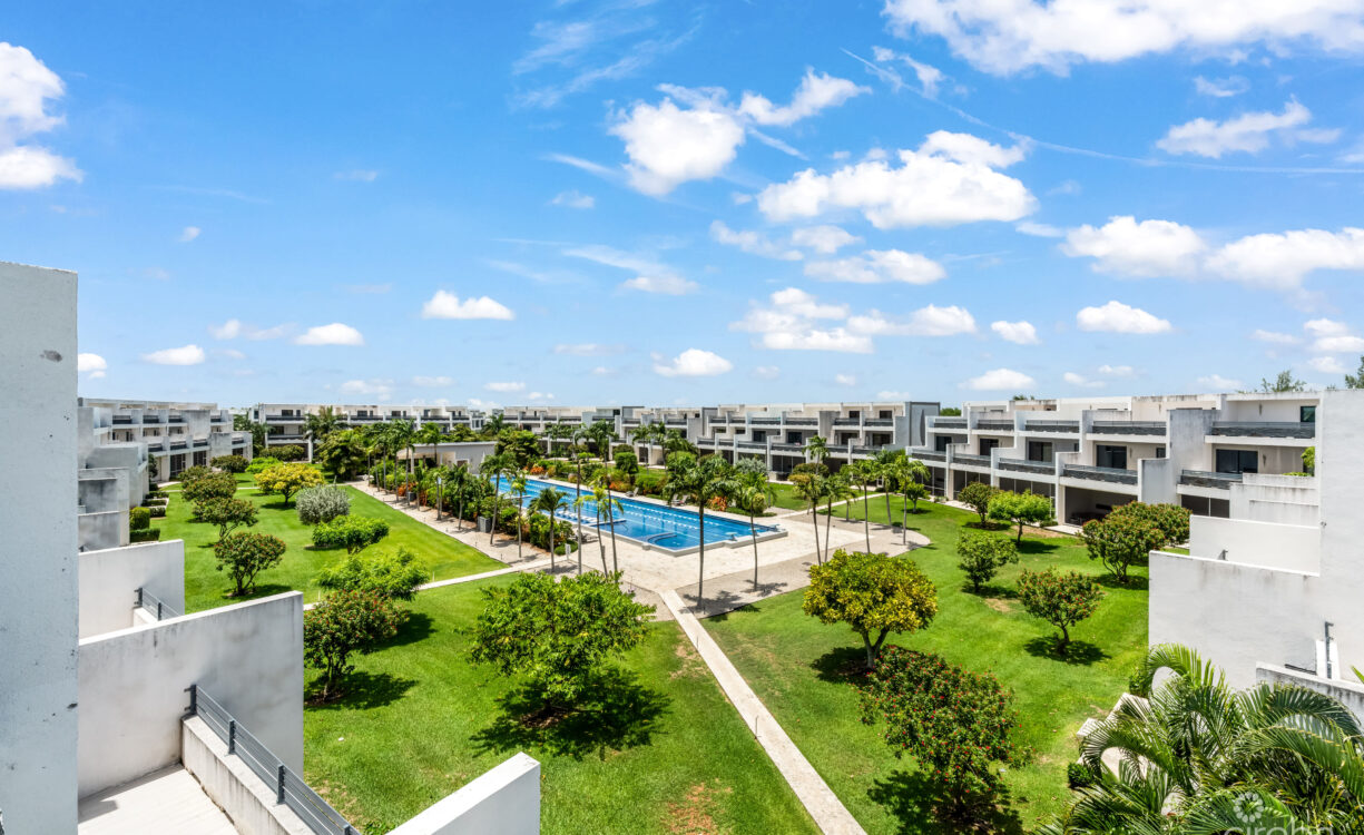 VELA 4 BED TOWNHOUSE