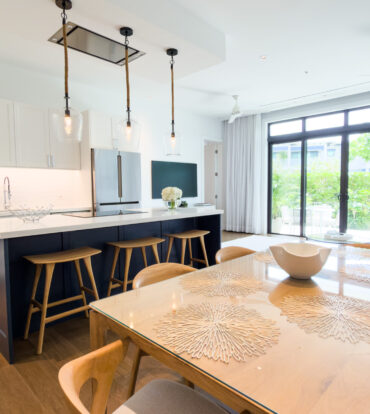 OLEA - 2 BED CORNER CONDO
