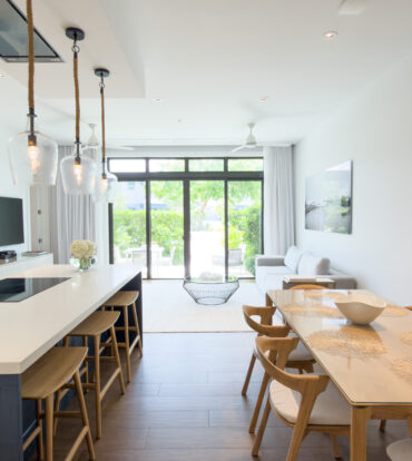 OLEA - 2 BED CORNER CONDO