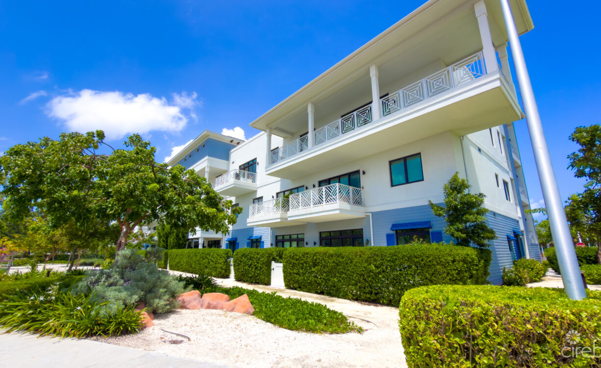 OLEA - 2 BED CORNER CONDO