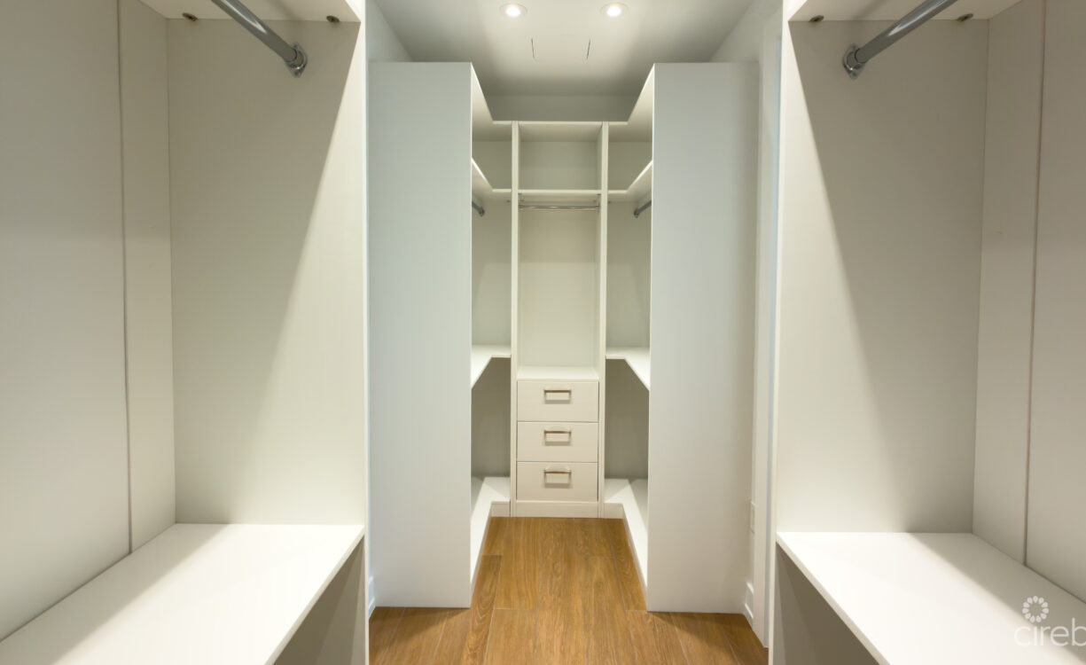 OLEA - 2 BED CORNER CONDO