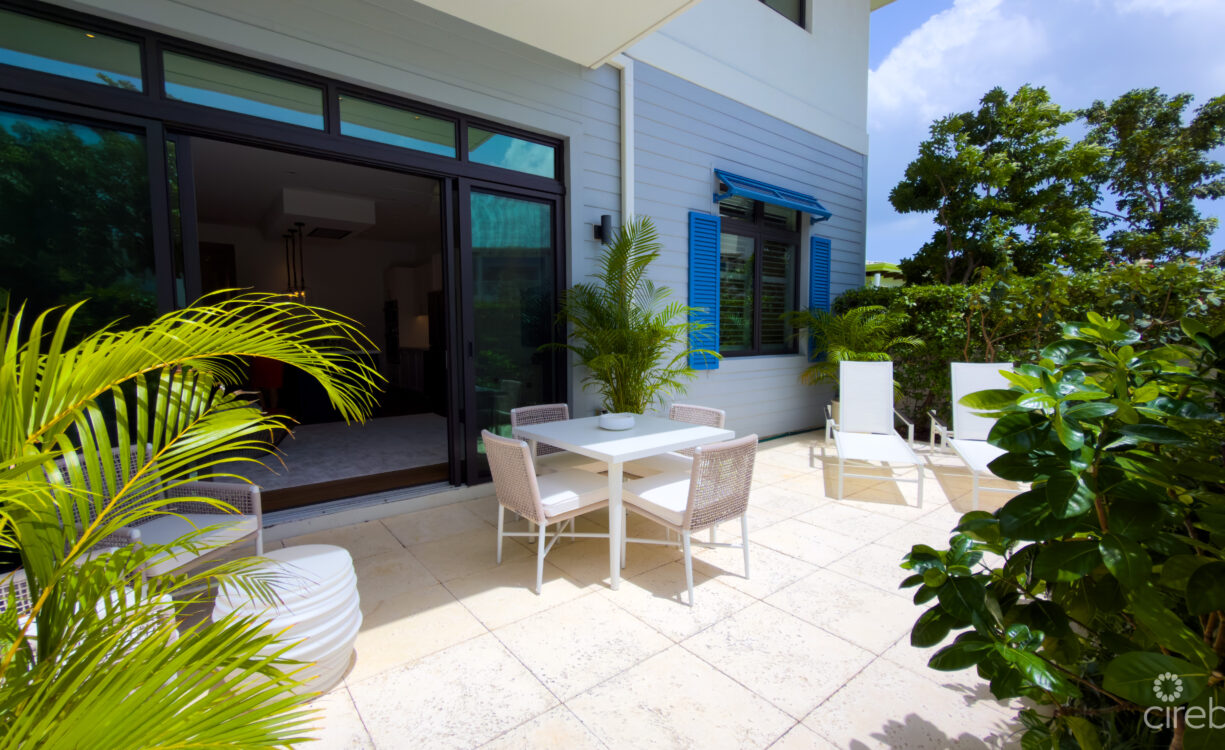 OLEA - 2 BED CORNER CONDO
