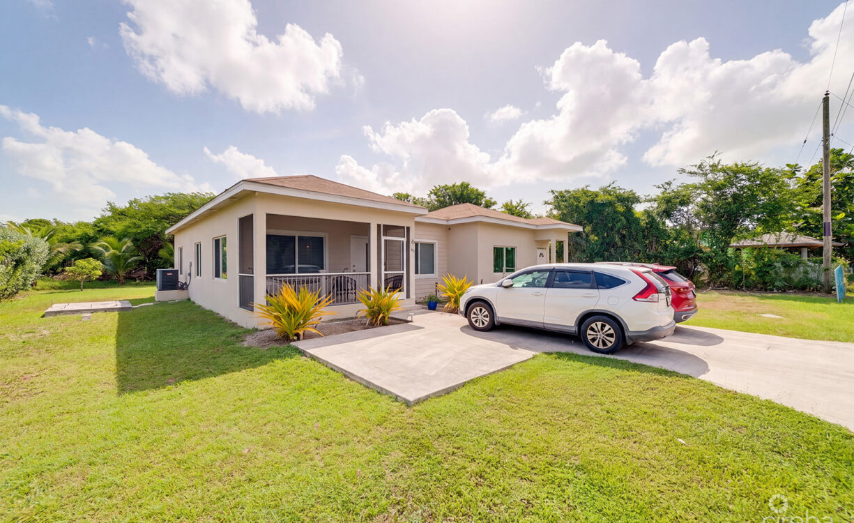 COLBY DRIVE SINGLE FAMILY HOME WITH STUDIO