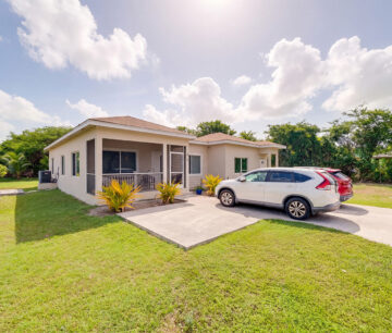 COLBY DRIVE SINGLE FAMILY HOME WITH STUDIO