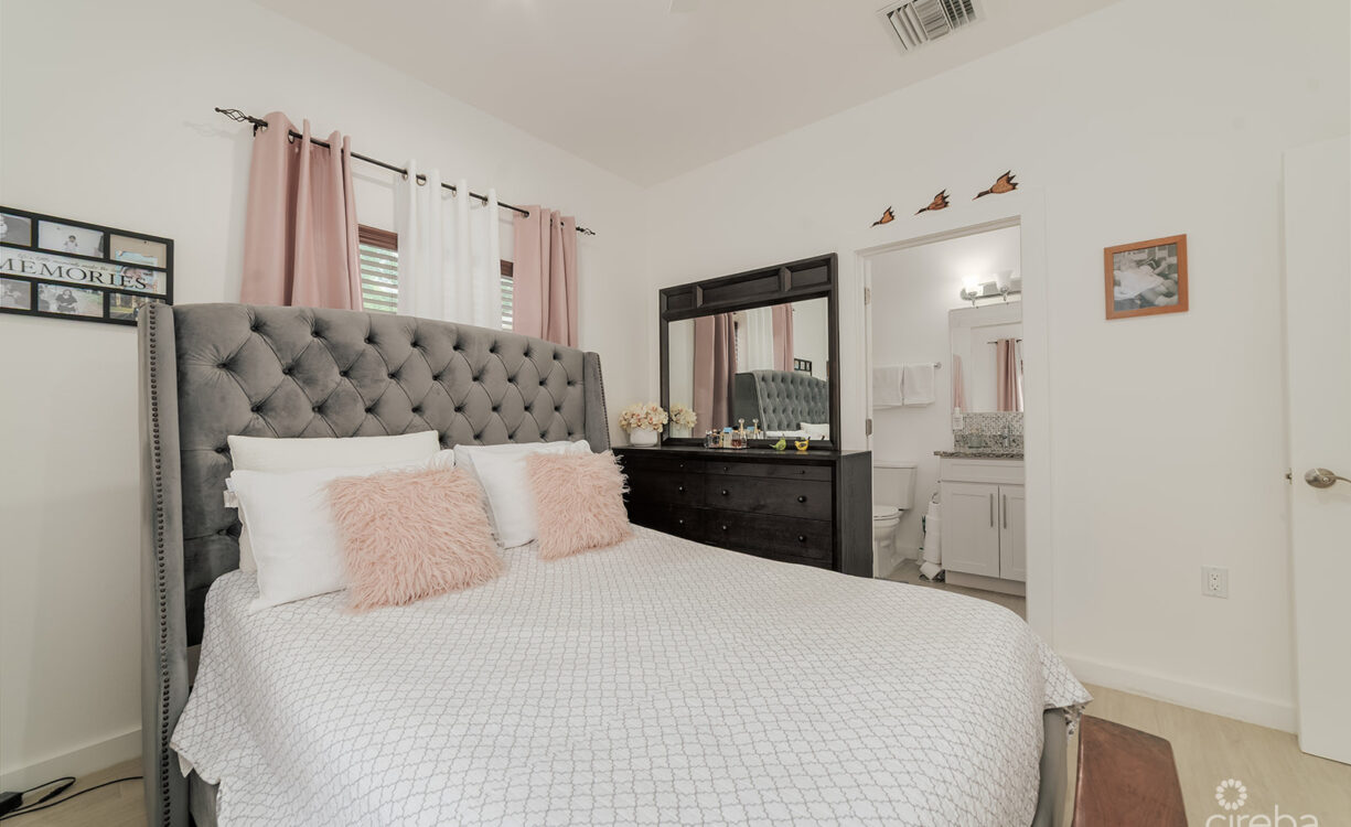 COLBY DRIVE SINGLE FAMILY HOME WITH STUDIO