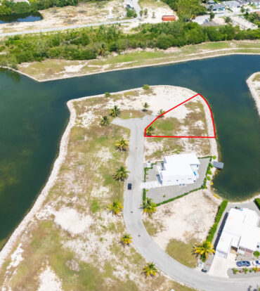 CANAL FRONT LOT IN THE CHANNELS