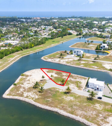 CANAL FRONT LOT IN THE CHANNELS