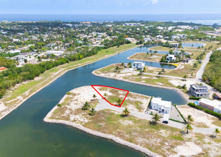 CANAL FRONT LOT IN THE CHANNELS