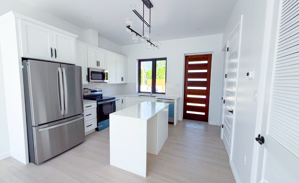 BODDEN TOWN 1 BED, 1.5 BATH - SORELLE RESIDENCES