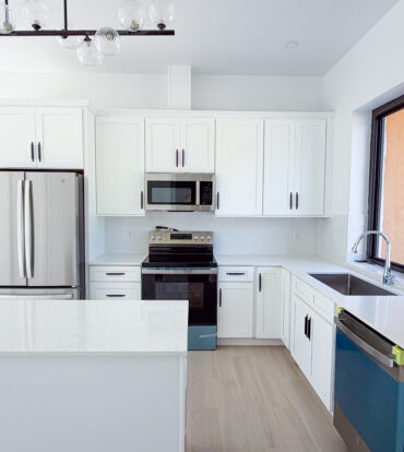 BODDEN TOWN 1 BED, 1.5 BATH - SORELLE RESIDENCES