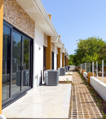 BODDEN TOWN 1 BED, 1.5 BATH - SORELLE RESIDENCES
