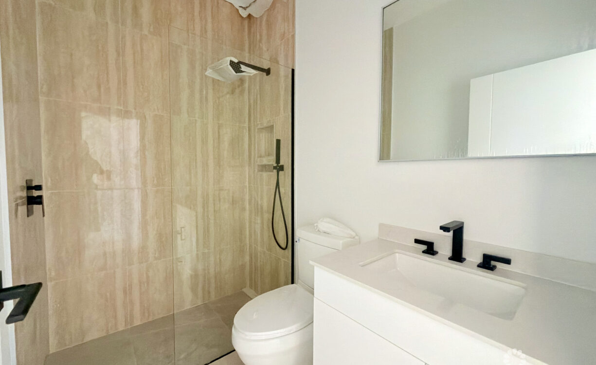 THREE BEDROOM, 3.5 BATHROOM RESIDENCE - DEVELOPER UNIT - THE MEADOWS AT BATABANO
