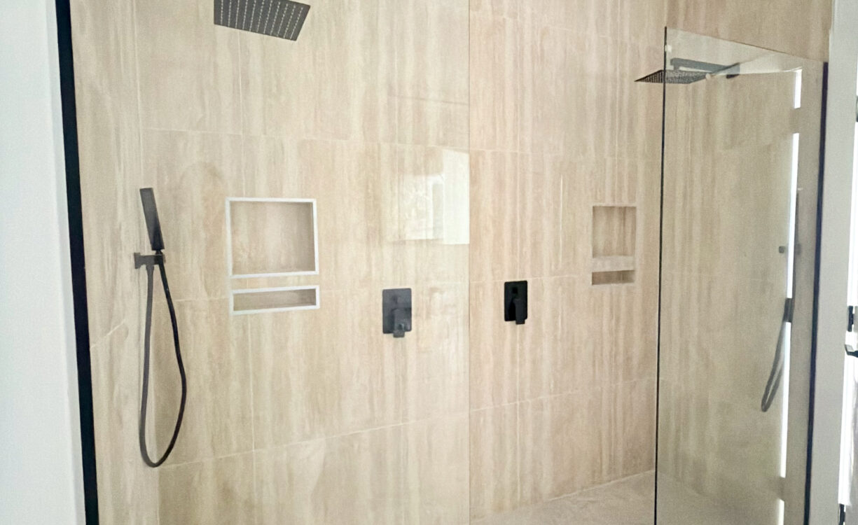 THREE BEDROOM, 3.5 BATHROOM RESIDENCE - DEVELOPER UNIT - THE MEADOWS AT BATABANO