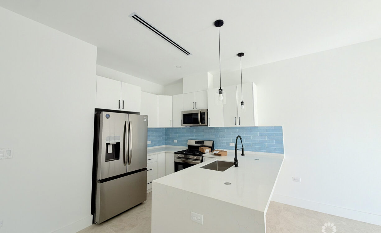 LARGE ONE BEDROOM TOWNHOME - THE MEADOWS AT BATABANO