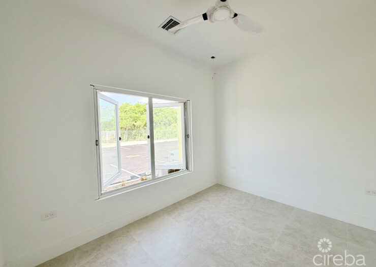 LARGE ONE BEDROOM TOWNHOME - THE MEADOWS AT BATABANO
