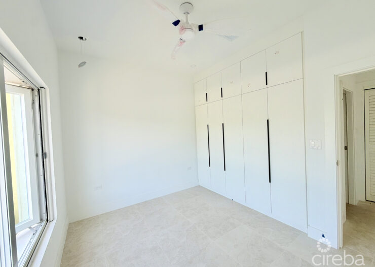 LARGE ONE BEDROOM TOWNHOME - THE MEADOWS AT BATABANO