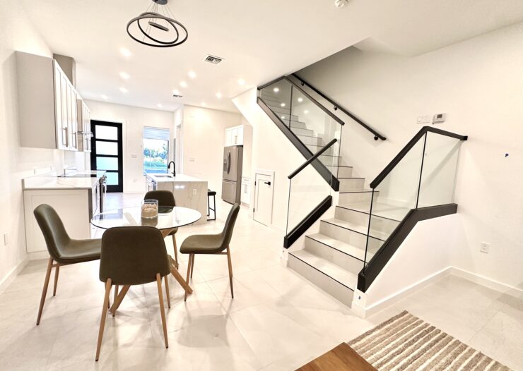 PRIVE 34, SOUTH SOUND HOME