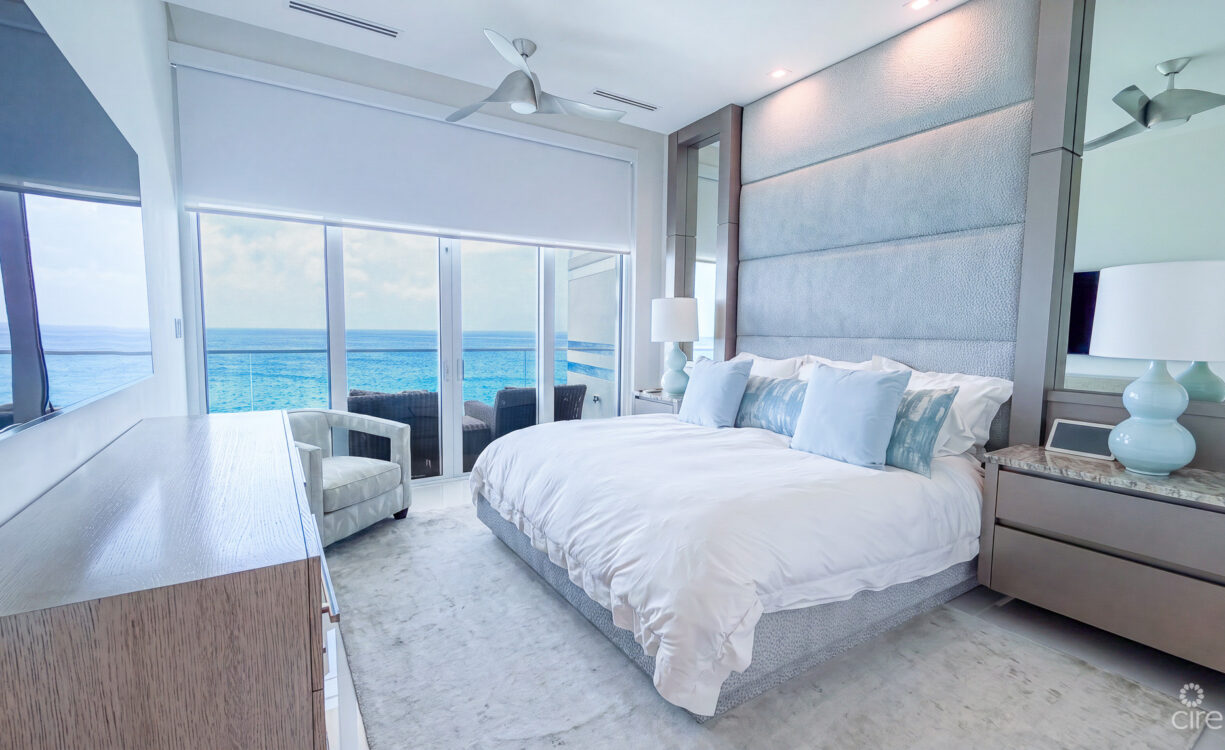 FIN 11 - OCEANFRONT CONDO