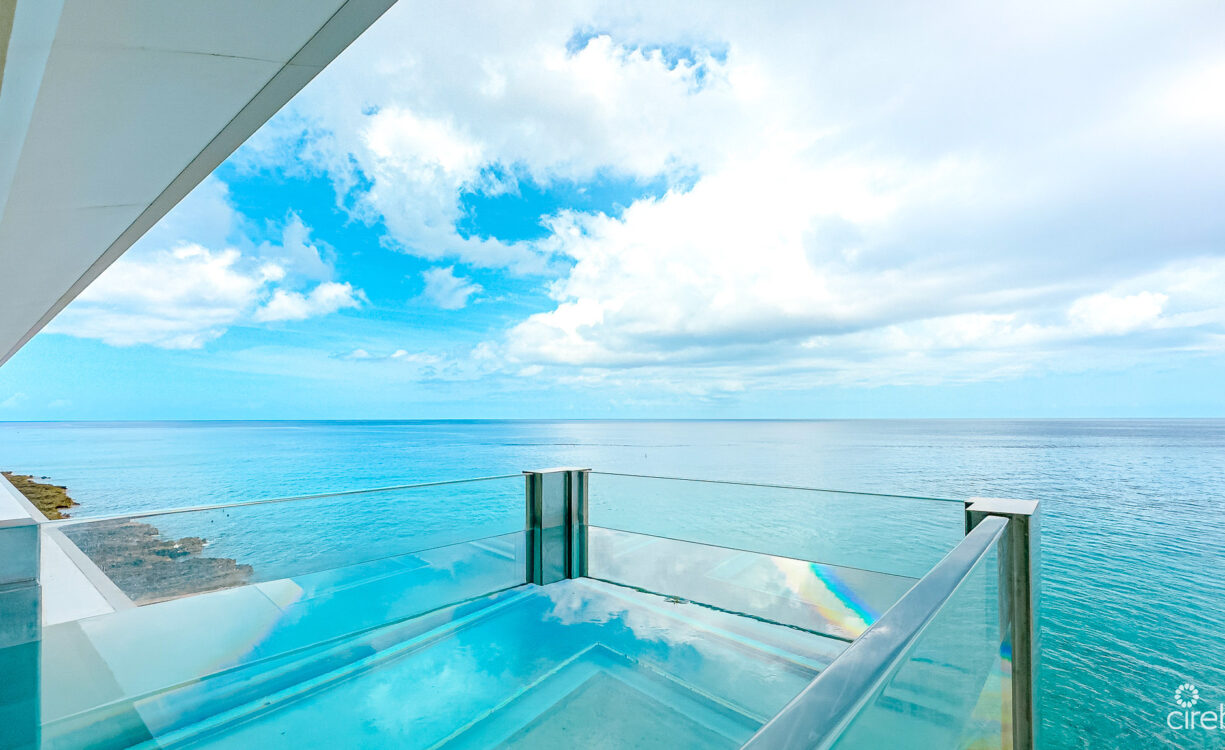 FIN 11 - OCEANFRONT CONDO