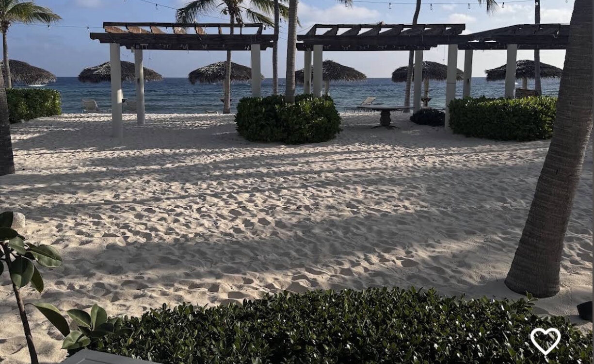 CAYMAN BRAC LOT-DEVELOPMENT OFF ROCK RIDGE AVENUE