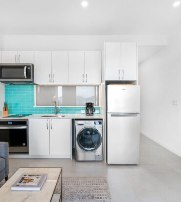 HARBOUR WALK RESIDENCES | CHIC 1-BED