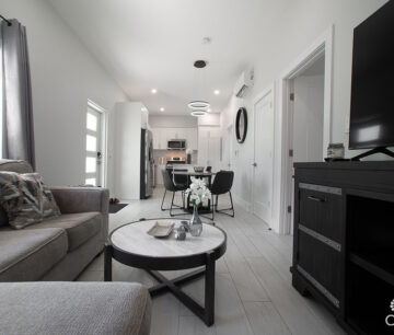 2 BED 2 BATH CONDO 61 WEST