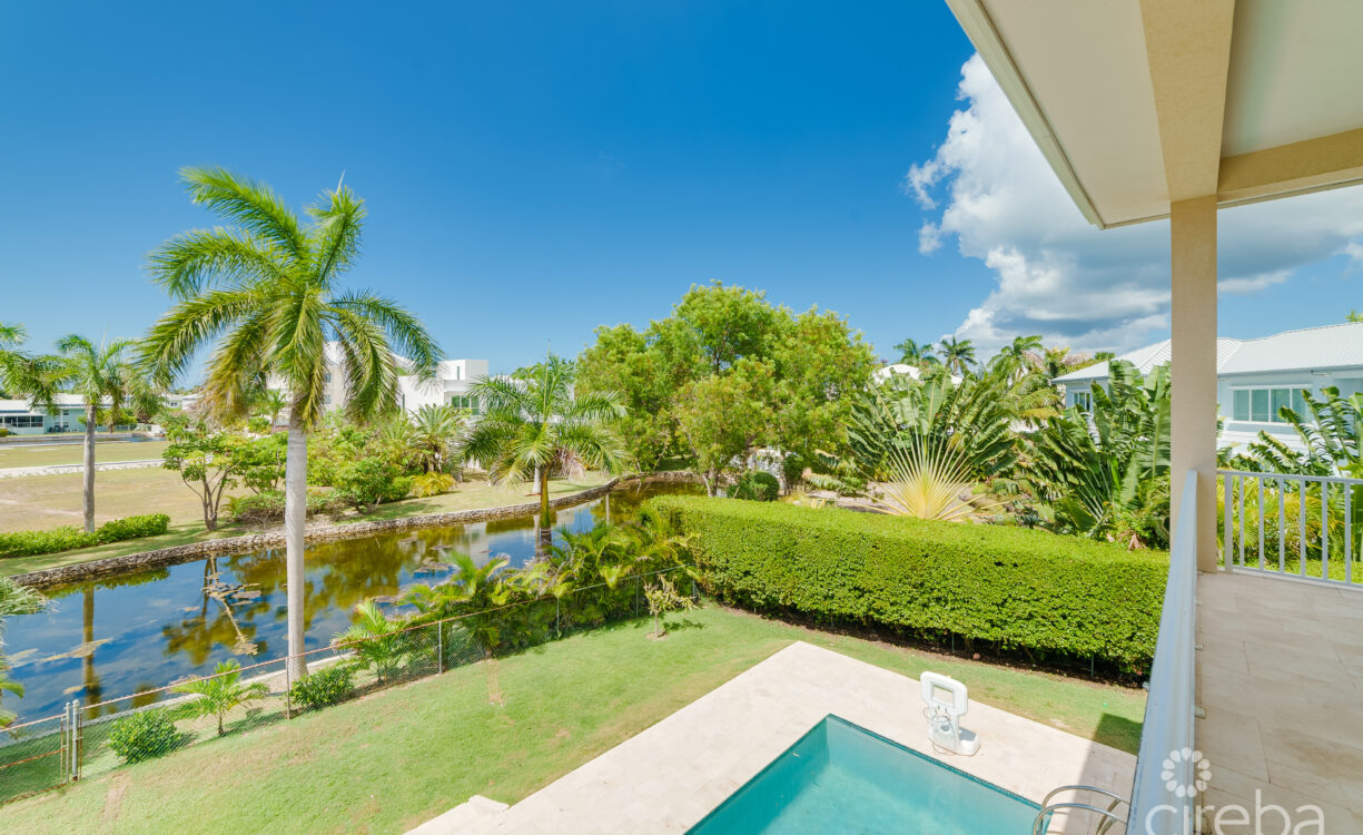 BRITANNIA DRIVE 526, EXECUTIVE FAMILY HOME