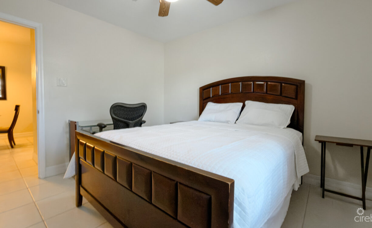 VALENCIA HEIGHTS 2 BED