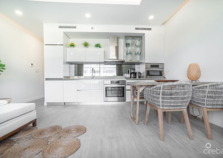 VILLA ZEN | CONTEMPORARY ISLAND LIVING AT THE GROVE