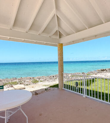OCEAN POINTE VILLAS 3 BED, 2 BATH