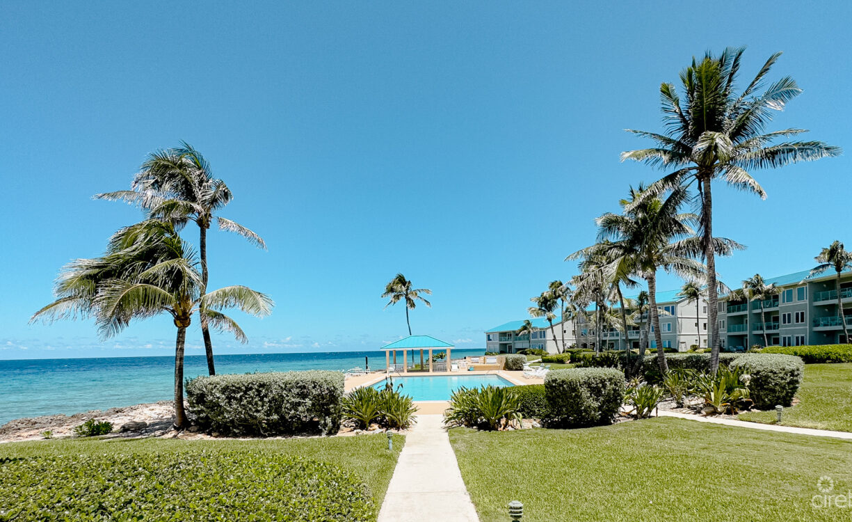 OCEAN POINTE VILLAS 3 BED, 2 BATH