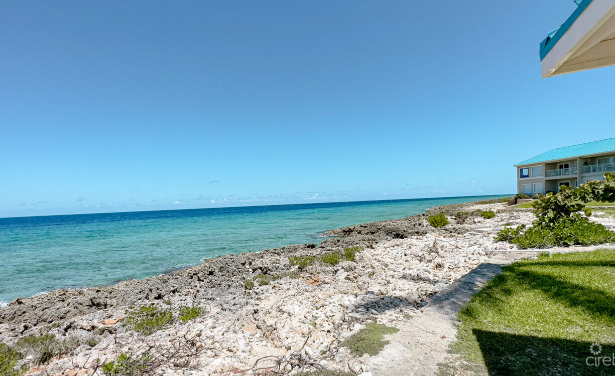 OCEAN POINTE VILLAS 3 BED, 2 BATH