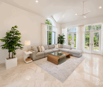 RARE KING'S COURT VILLA IN BRITANNIA | SEVEN MILE BEACH CORRIDOR