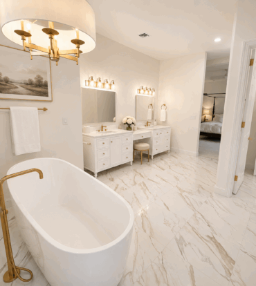 RARE KING'S COURT VILLA IN BRITANNIA | SEVEN MILE BEACH CORRIDOR