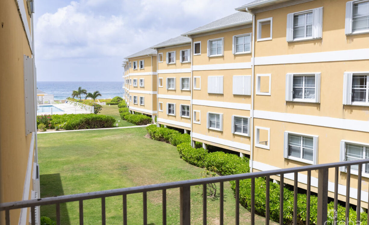 208 SOUTH SHORE