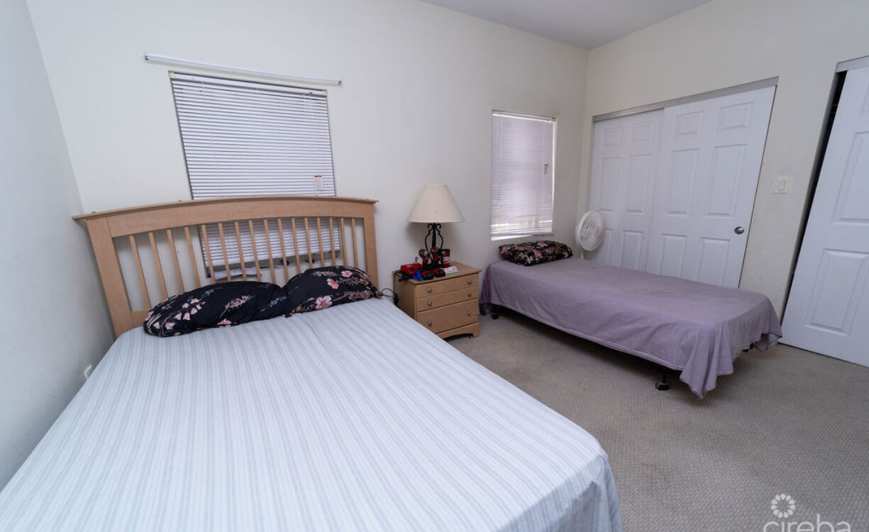 208 SOUTH SHORE