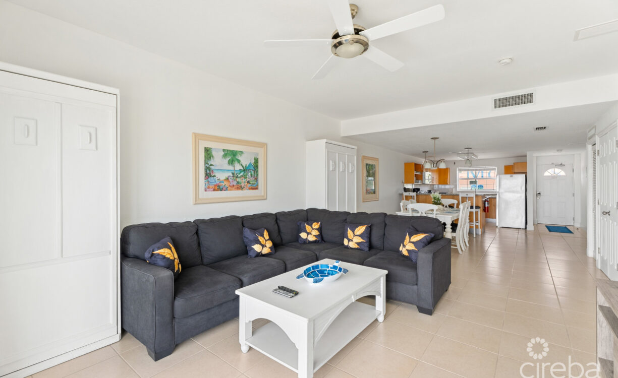 CASTAWAY COVES #115 UPDATED FIRST FLOOR RETREAT