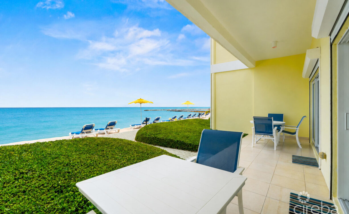 CASTAWAY COVES #115 UPDATED FIRST FLOOR RETREAT