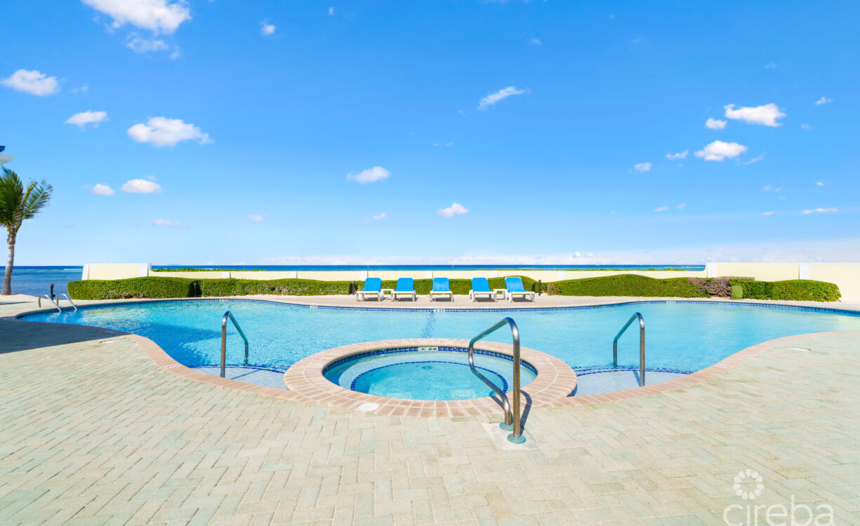 CASTAWAY COVES #115 UPDATED FIRST FLOOR RETREAT