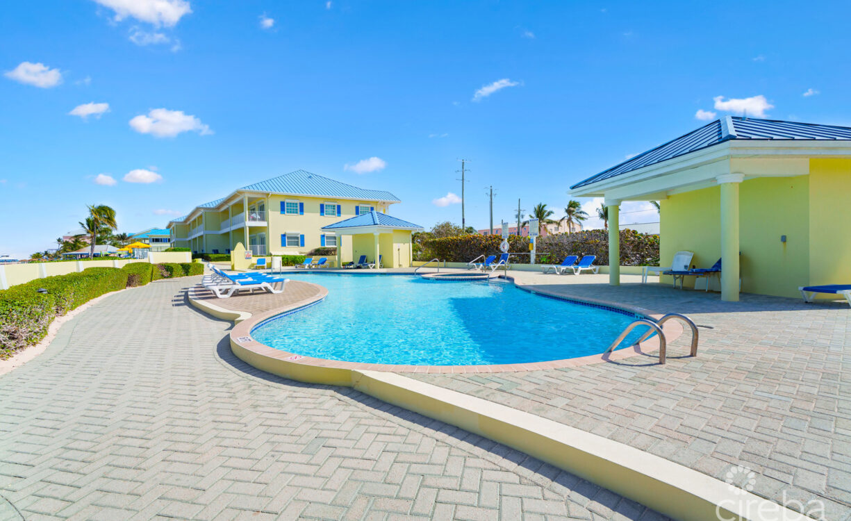 CASTAWAY COVES #115 UPDATED FIRST FLOOR RETREAT