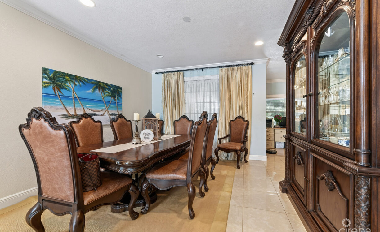 SAVANNAH 3 BED HOME WITH 1 BED RENTAL INCOME - $25K KYD CASHBACK INCENTIVE.