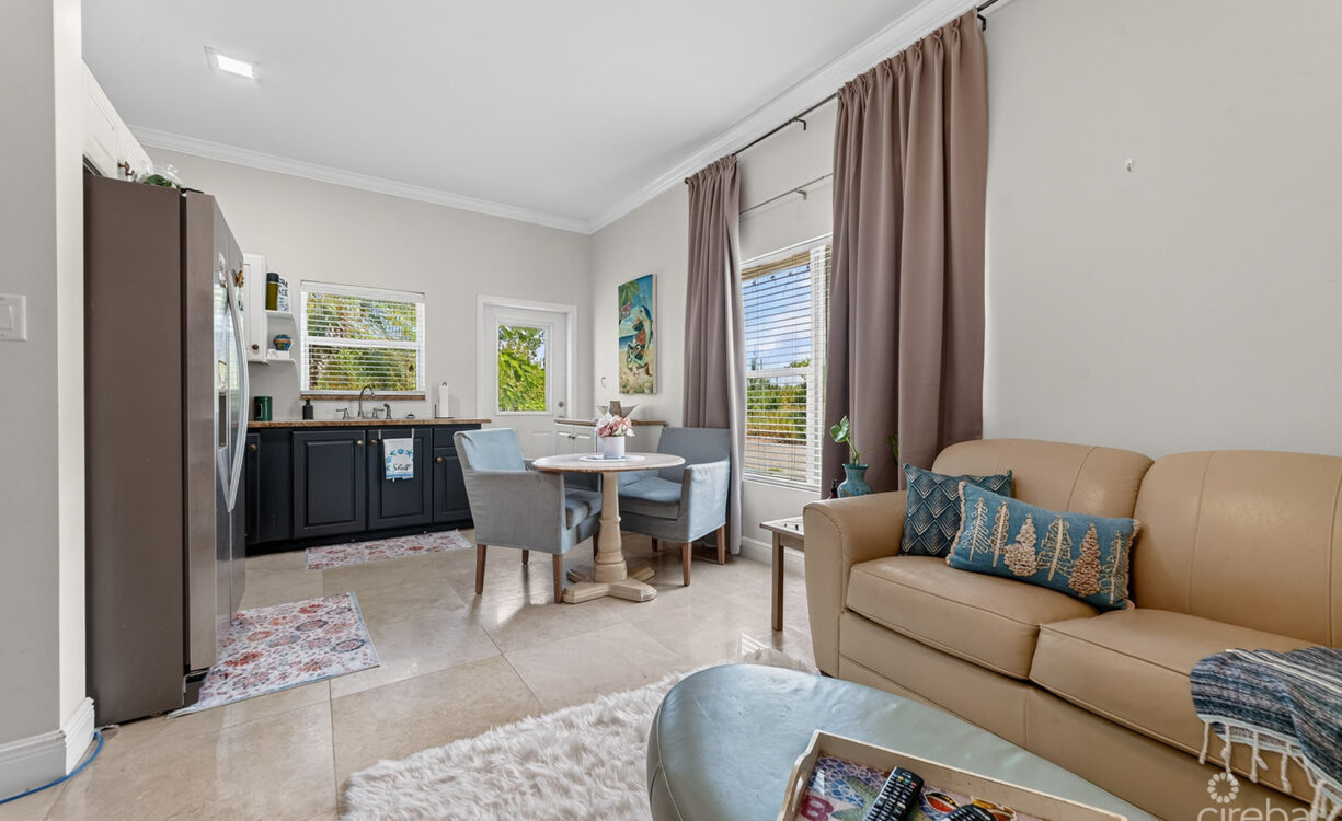 SAVANNAH 3 BED HOME WITH 1 BED RENTAL INCOME - $25K KYD CASHBACK INCENTIVE.