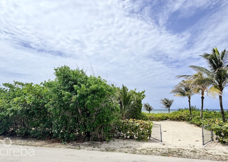 LARGE BEACHFRONT LOT - RUM POINT DRIVE - PERFECT ESTATE PARCEL
