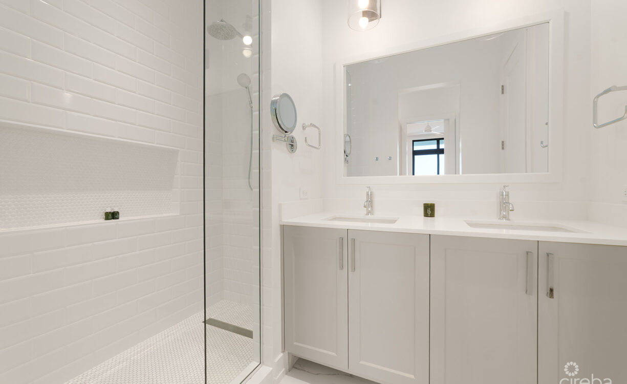 OLEA 331 CORNER UNIT