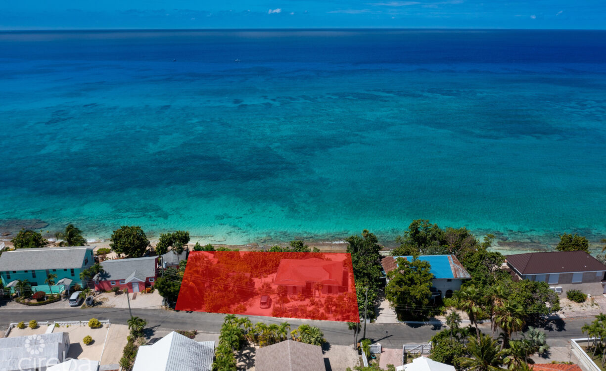 BOGGY SANDS - BEACHFRONT LAND WITH APPROVED PLANS