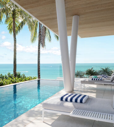 BOGGY SANDS - BEACHFRONT LAND WITH APPROVED PLANS