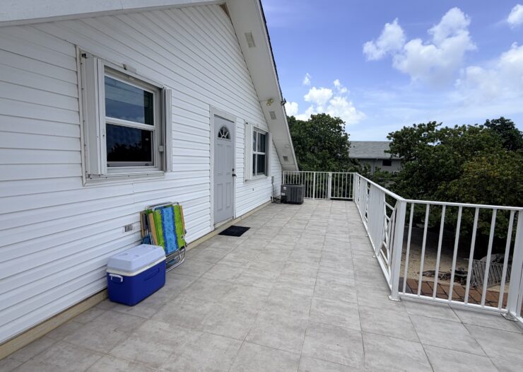 OCEAN VIEW APARTMENT IN A DUPLEX, NORTH WEST POINT ROAD