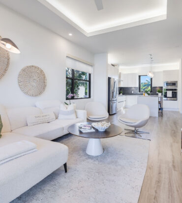 PARAISO  # 8 PHASE 2 (PRIVATE POOL & DOCK SPACE FOR EACH UNIT)