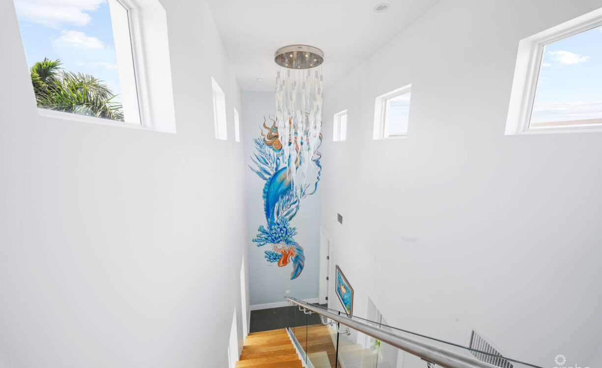 24  SHOREWINDS TRAIL, THE SHORES FAMILY HOME