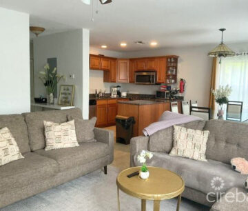 NORTH SIDE CONDOS #302